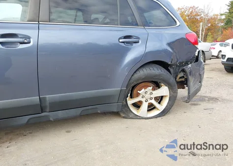 2014 Subaru Outback 2.5I Premium from USA, damaged, VIN 4S4BRBDC5E3317465